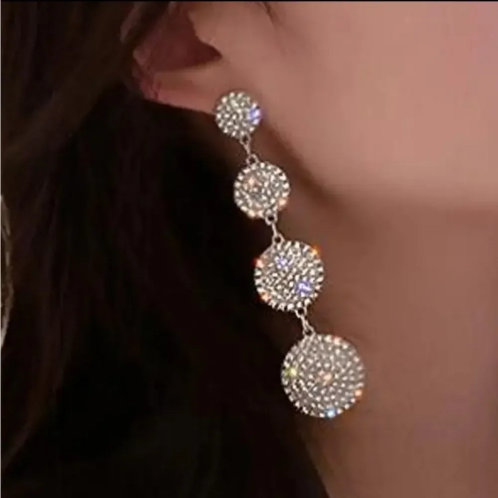 Sparkling Diamond Round Dangle Earrings
